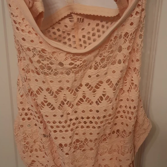 Bathing Suit - Picture 5 of 9